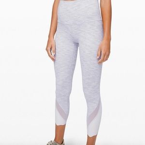 Grey Wunder Under Cropped Leggings